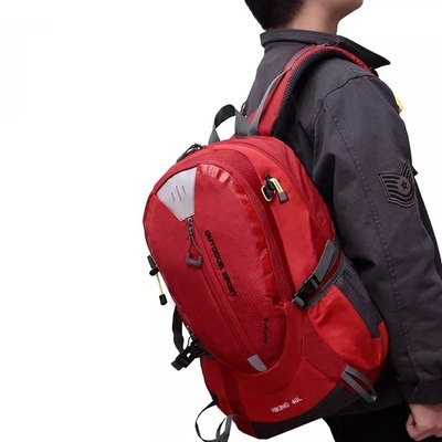 バックパック旅行キャンプ山Mochilaをハイキングする40Lライト防水屋外袋