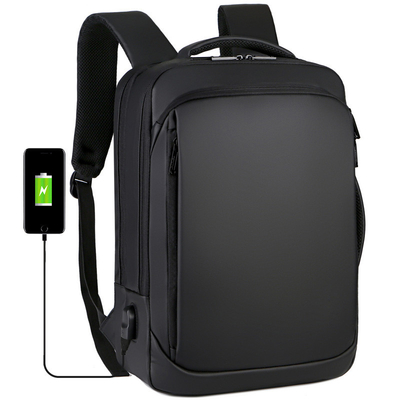 充電器が付いている黒いBSCIの出張旅行のバックパックのラップトップのティーネージャーの人のバックパック