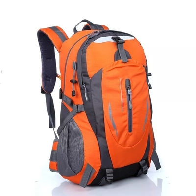 山40Lの防水ハイキングのバックパック0.8kgの軽量のハイキングのバックパックの女性