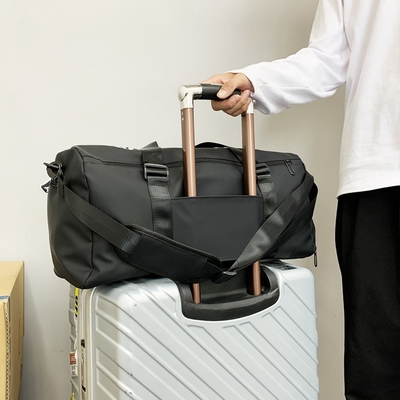 45L靴およびぬれたコンパートメントが付いている軽量の体育館のDuffle袋のスポーツの体育館袋