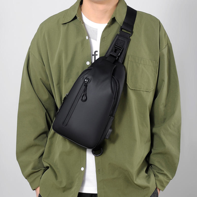ISOはUSB充満を用いるCrossbodyの吊り鎖袋人の吊り鎖の箱袋を防水する