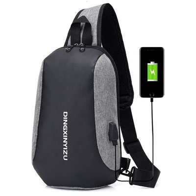 4.2L黒いナイロン吊り鎖袋ODMの吊り鎖の箱のCrossbody袋の多機能の防水
